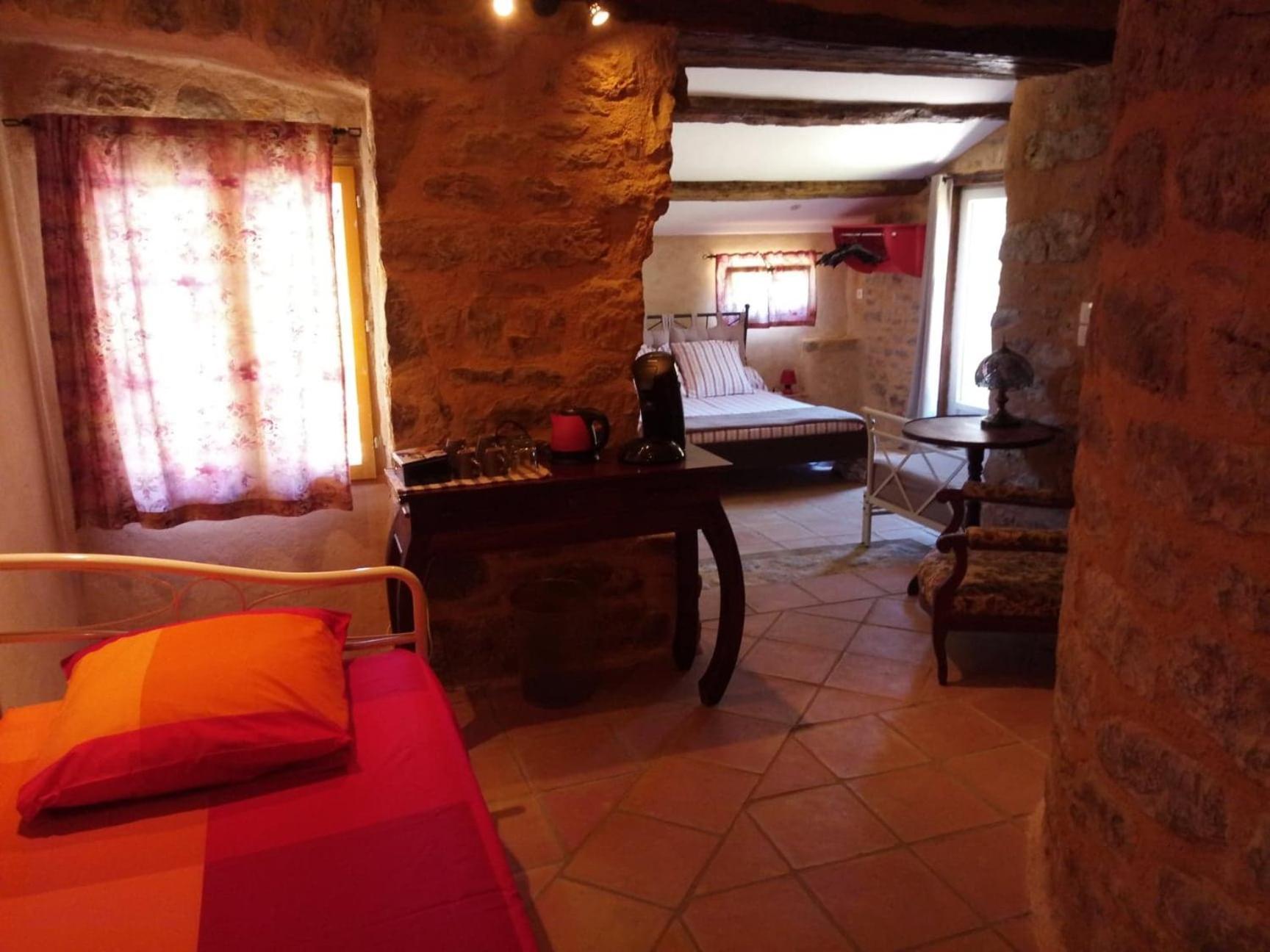 Bed and Breakfast La Prade Basse 82 Saint-Antonin-Noble-Val Zewnętrze zdjęcie